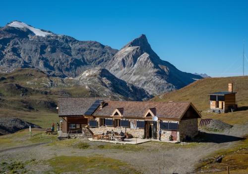 Image - Refuge Col du palet