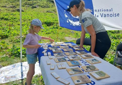 Stand du PNV au parking des Prioux_Pralognan-la-Vanoise