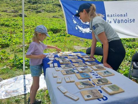 Stand du PNV au parking des Prioux_Pralognan-la-Vanoise