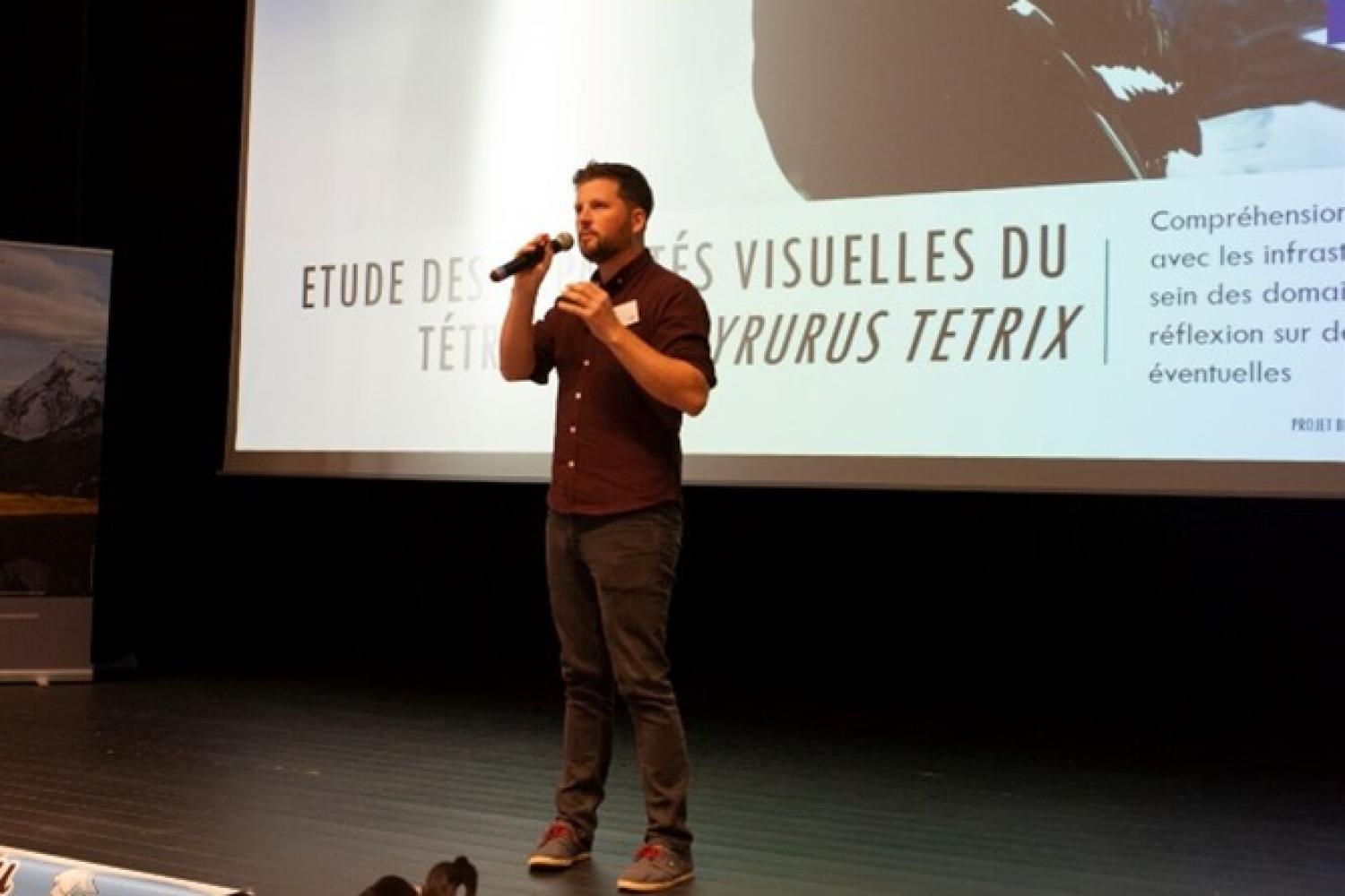  Présentation des résultats de l’étude sur les capacités visuelles des tétras-lyres par le chercheur Simon Potier © PNV – Florian Maurer