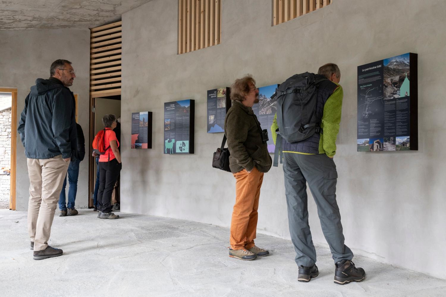 Scénographie de la Porte du Parc à Bellecombe