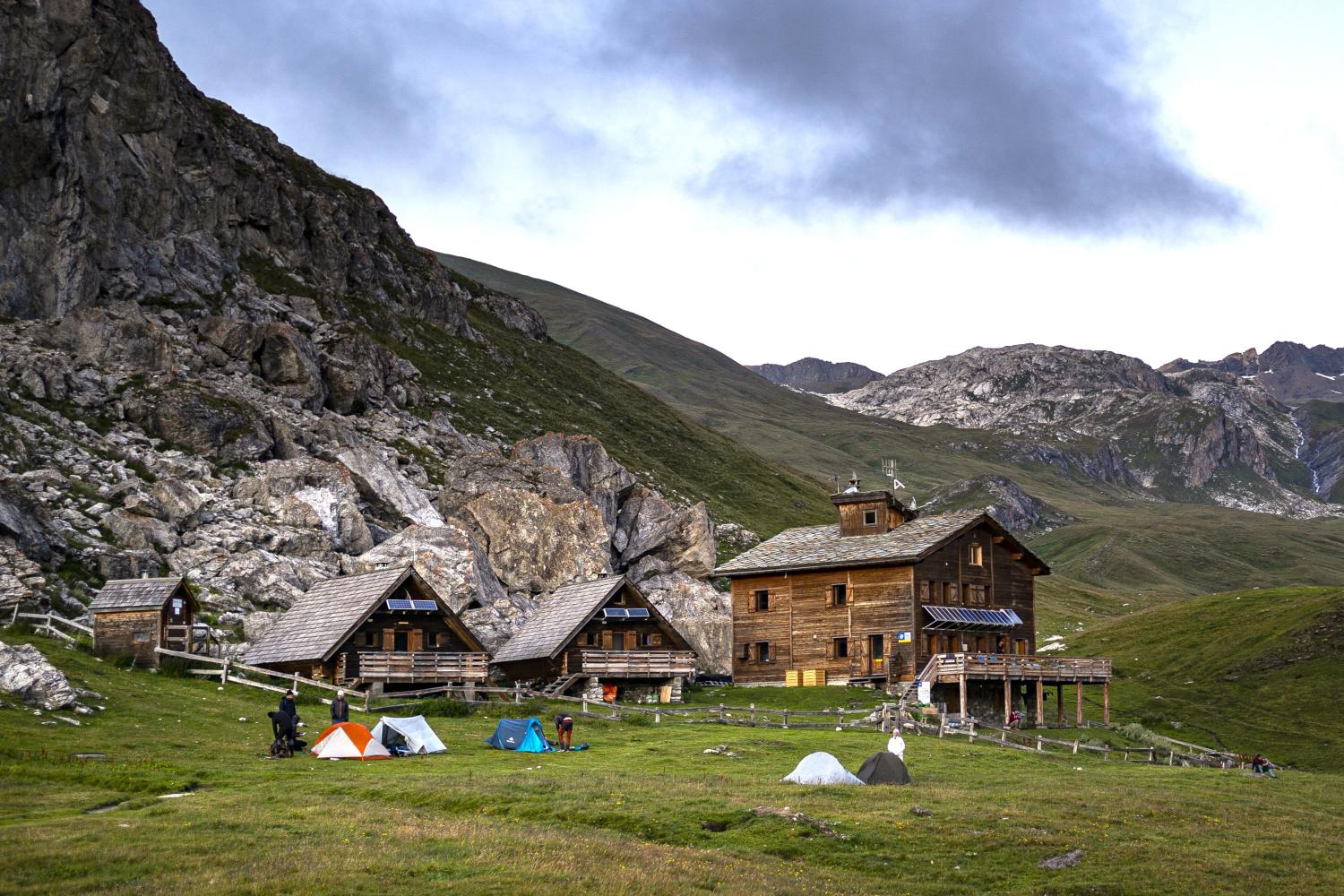 Zone de bivouac à proximité du refuge de la Femma