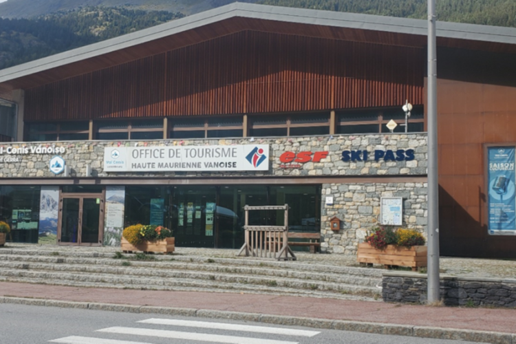 Office de tourisme de Val Cenis Lanslebourg - Façade été