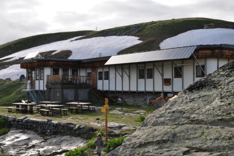 bonneval-sur-arc-refuge-evettes - The Evettes refuge in Bonneval sur Arc