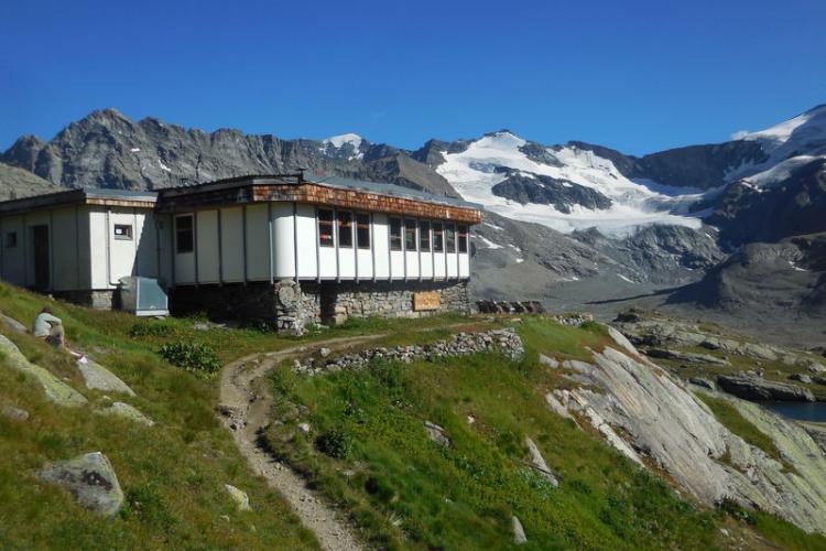 bonneval-sur-arc-refuge-evettes - The Evettes refuge in Bonneval sur Arc